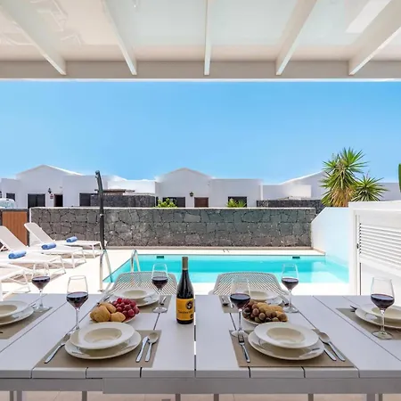 Vila Yaiza By